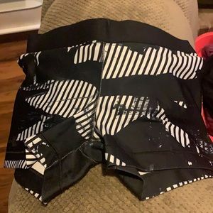 Under armour medium spandex